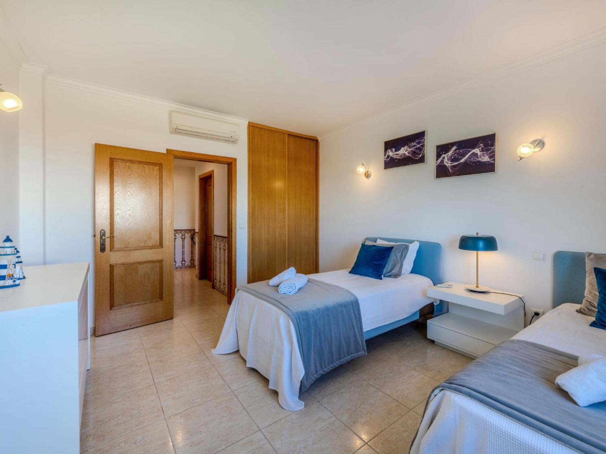 Sunny Escape By Interhome Appartement